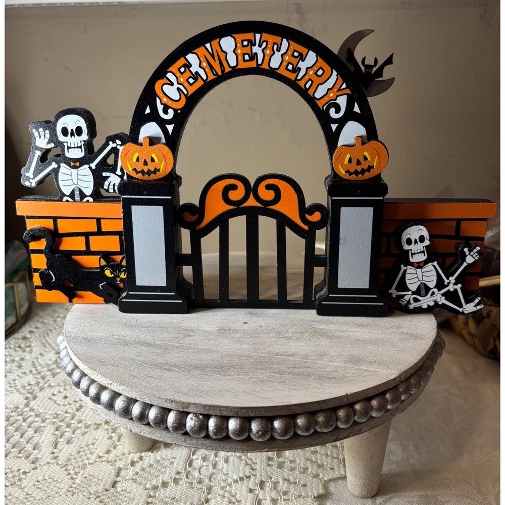 Hyde & EEK Halloween Cemetery Mini Mantle Decor Wood Skeleton Pumpkin Cat Bat